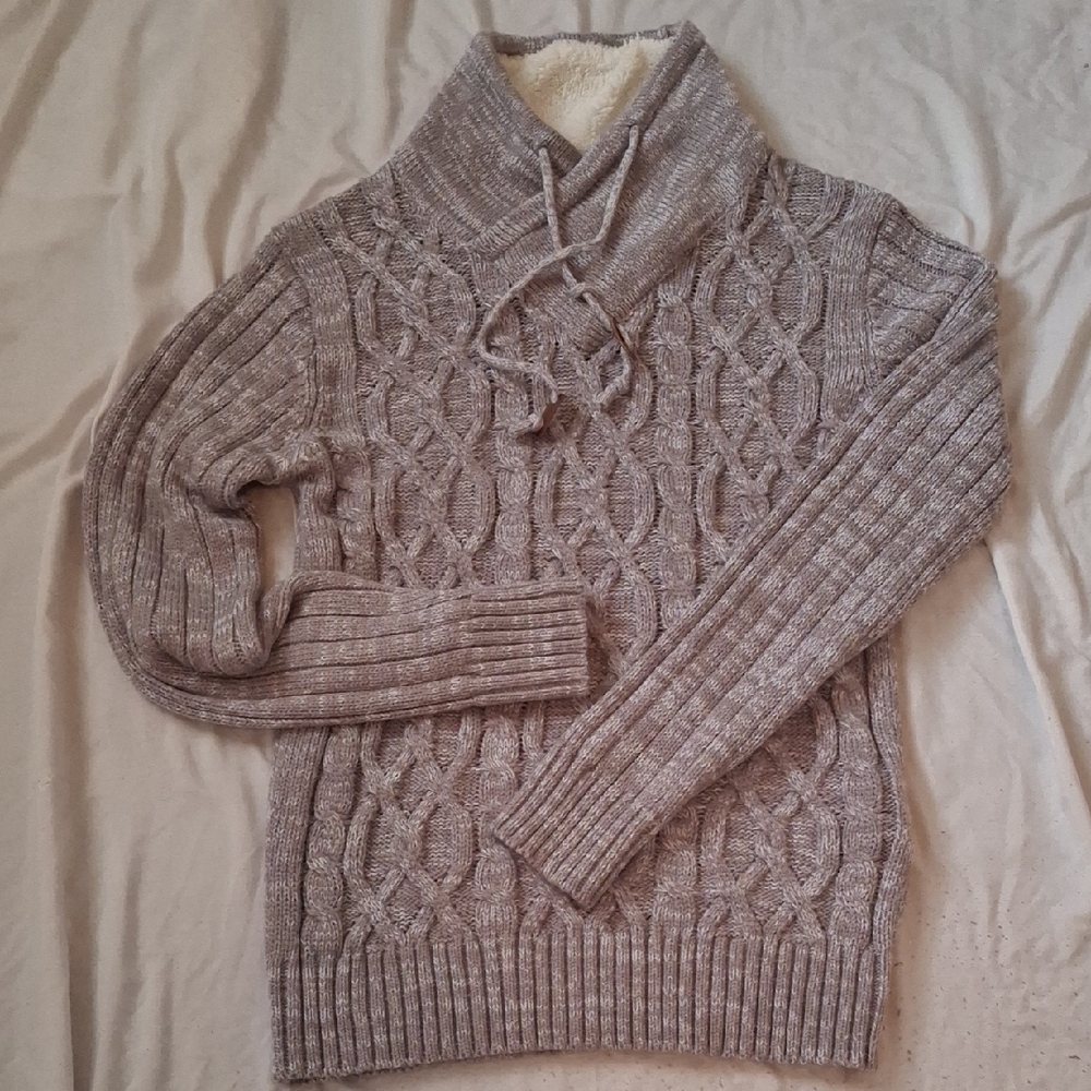 Elegant Knit Turtleneck Sweater - Taupe